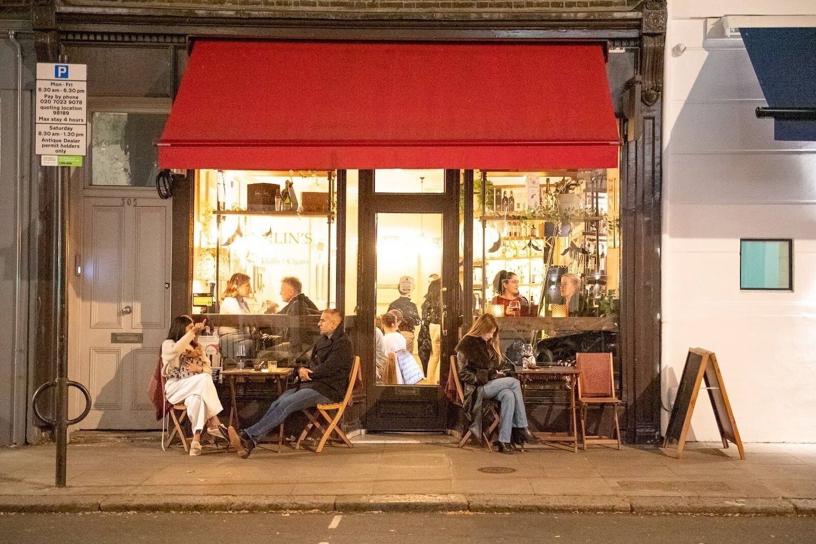 <span class="translation_missing" title="translation missing: en.meta.location_title, location_name: Franklin's Wine, city: London">Location Title</span>