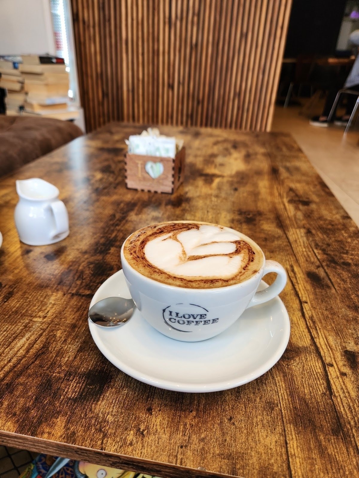 <span class="translation_missing" title="translation missing: en.meta.location_title, location_name: I Love Coffee, city: London">Location Title</span>