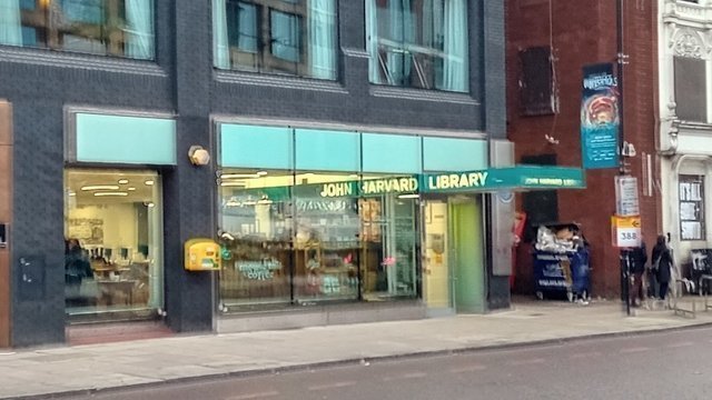 John Harvard Library, Borough