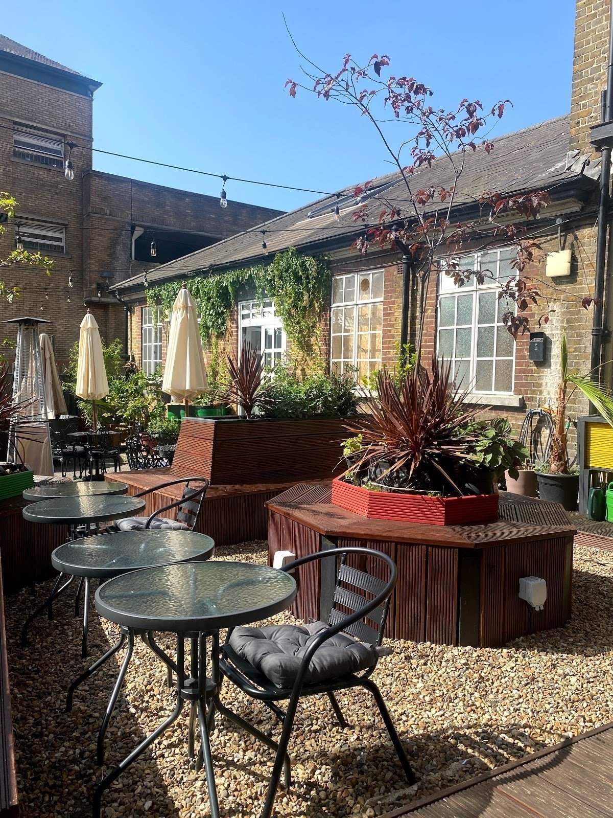 <span class="translation_missing" title="translation missing: en.meta.location_title, location_name: OITA restaurant, city: London">Location Title</span>