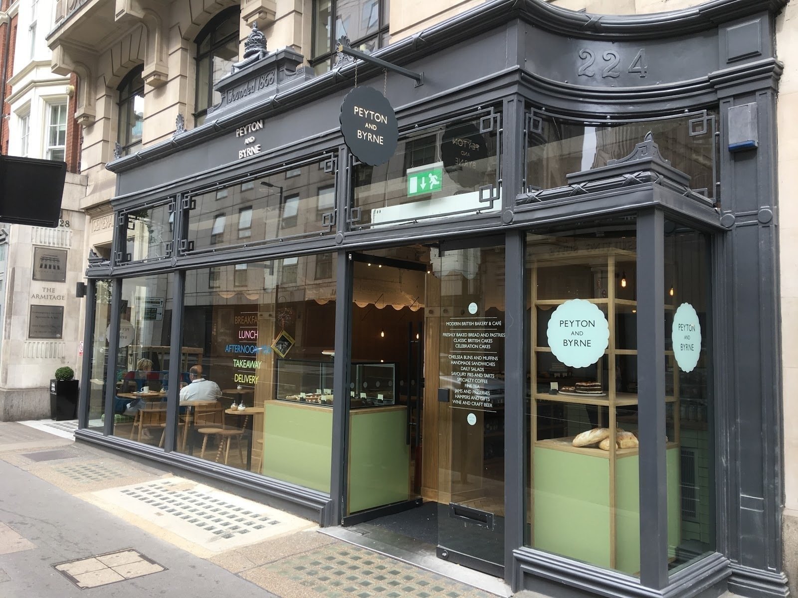 <span class="translation_missing" title="translation missing: en.meta.location_title, location_name: Peyton and Byrne Bakeries, city: London">Location Title</span>