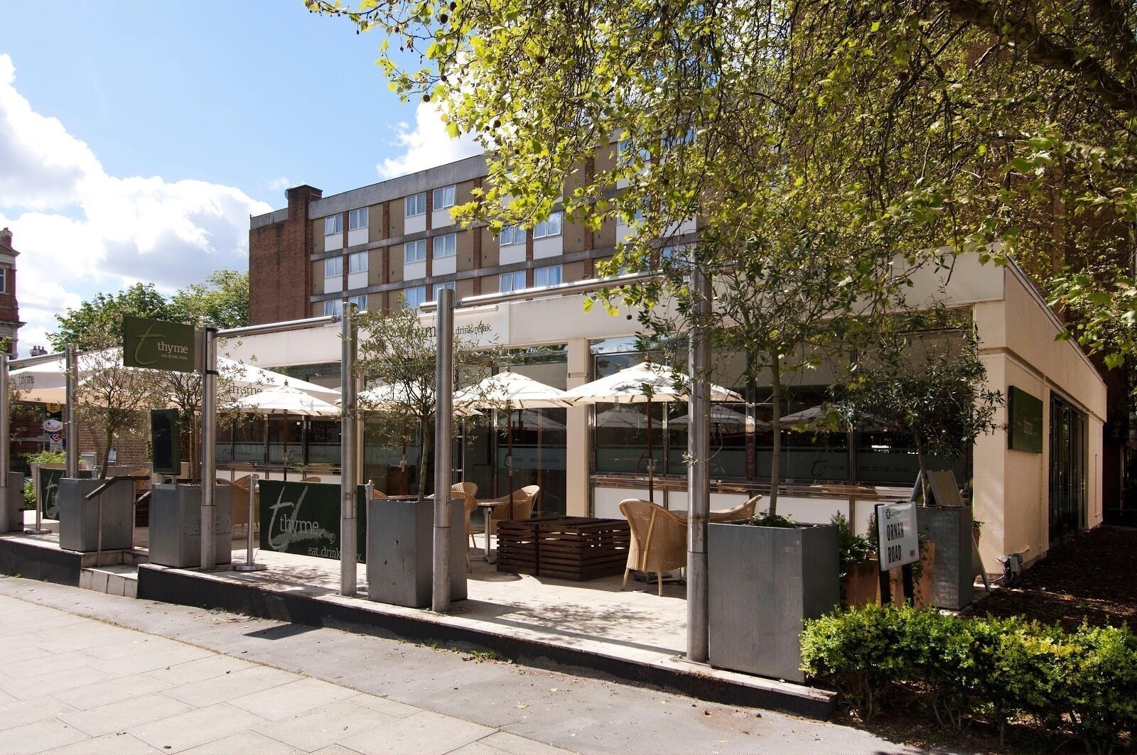 <span class="translation_missing" title="translation missing: en.meta.location_title, location_name: Premier Inn London Hampstead hotel, city: London">Location Title</span>