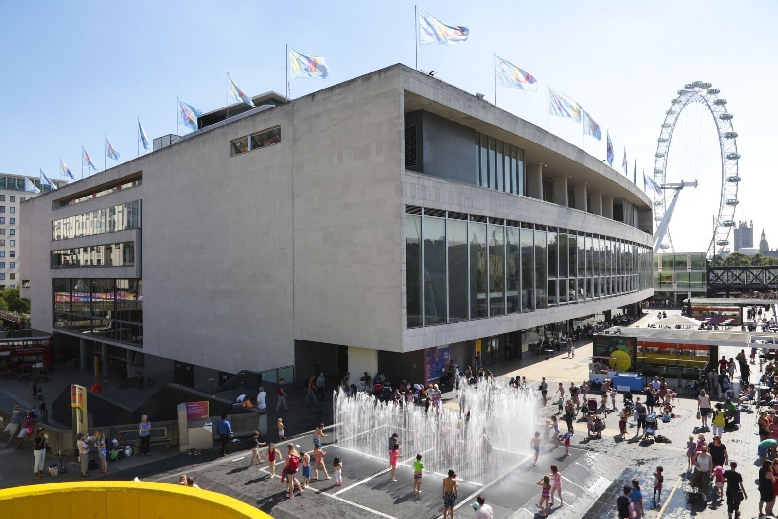 <span class="translation_missing" title="translation missing: en.meta.location_title, location_name: Southbank Centre, city: London">Location Title</span>