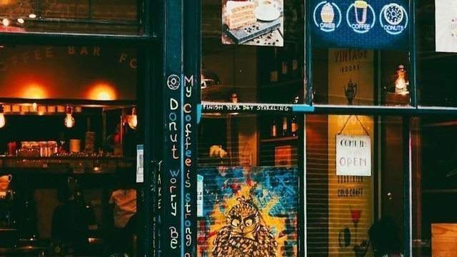 Vintage Rooms