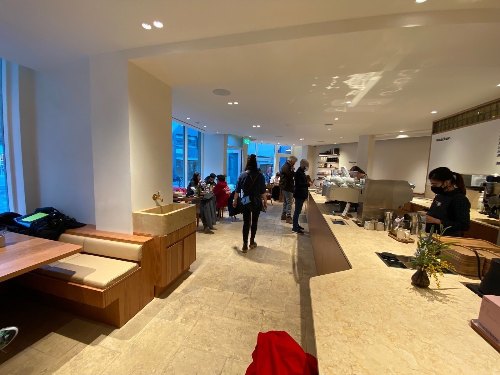 <span class="translation_missing" title="translation missing: en.meta.location_title, location_name: WatchHouse Seven Dials, city: London">Location Title</span>