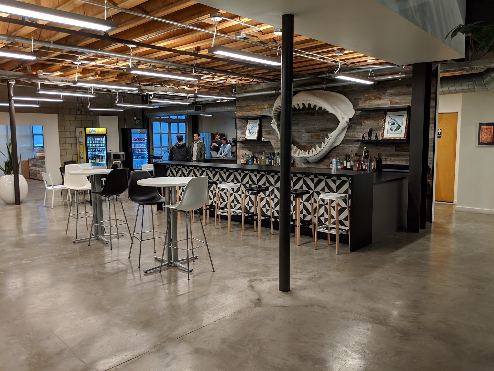 <span class="translation_missing" title="translation missing: en.meta.location_title, location_name: Zambezi, city: Los Angeles">Location Title</span>