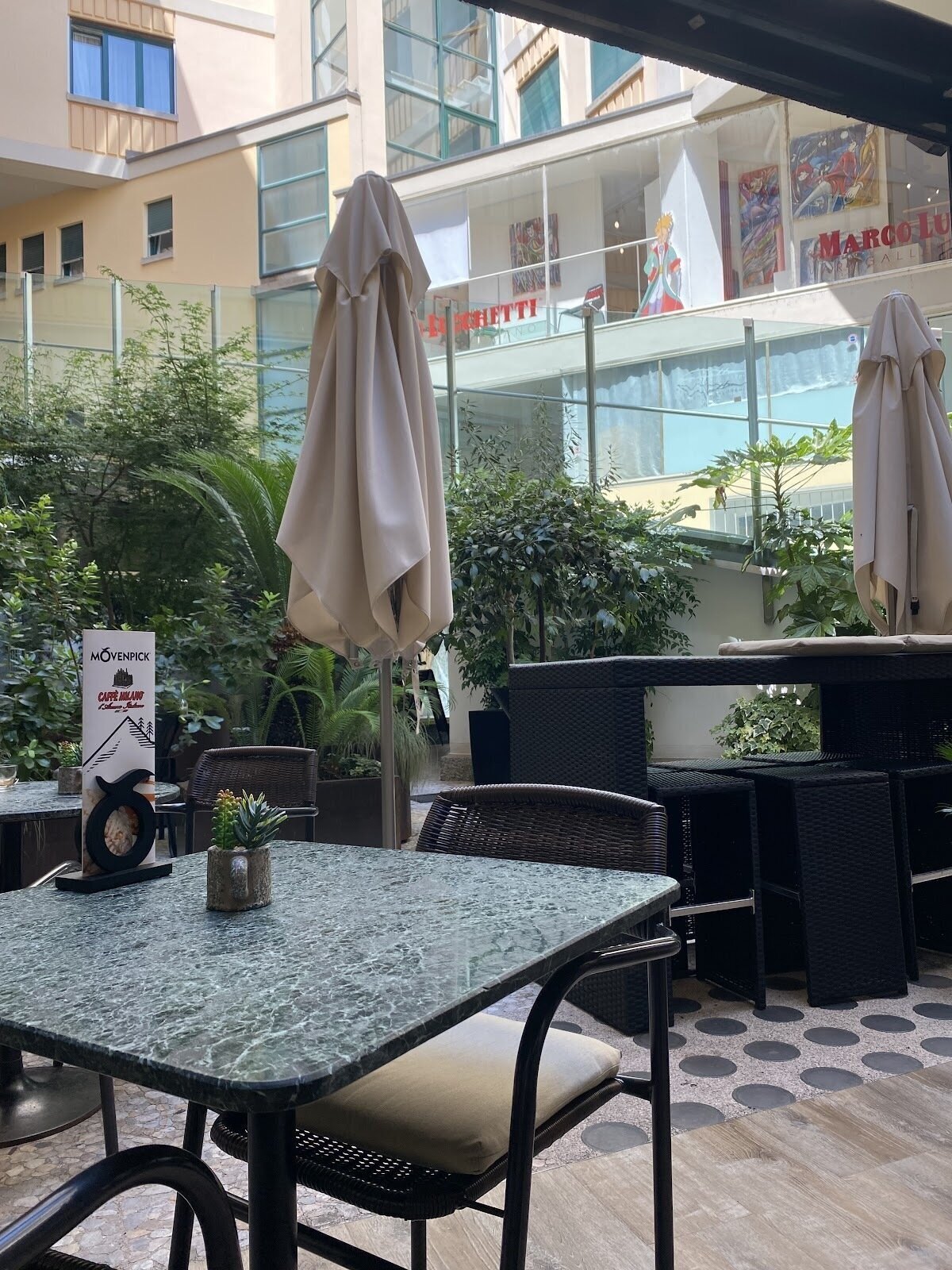 <span class="translation_missing" title="translation missing: en.meta.location_title, location_name: Caffè Milano L&#39;Aroma Italiano, city: Lugano">Location Title</span>