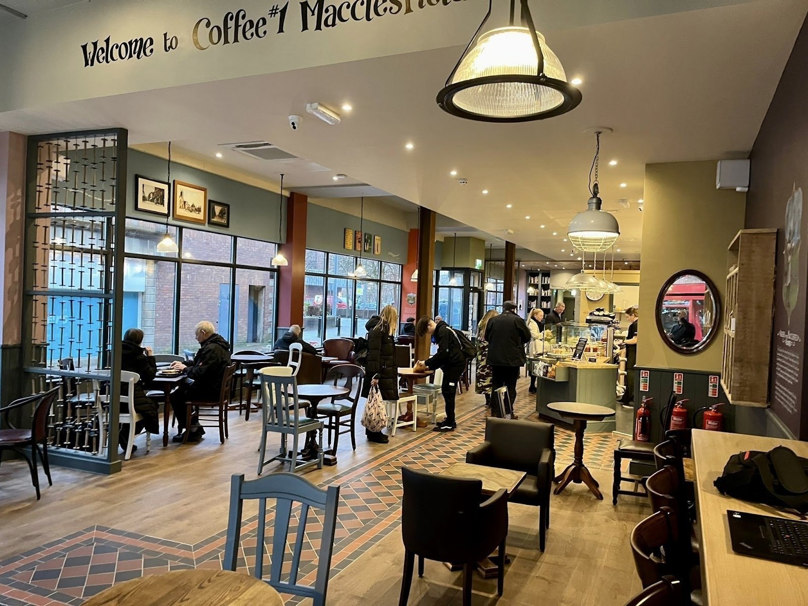 <span class="translation_missing" title="translation missing: en.meta.location_title, location_name: Coffee#1 Macclesfield, city: Macclesfield">Location Title</span>