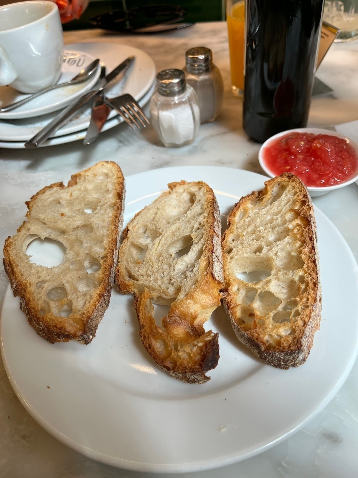 <span class="translation_missing" title="translation missing: en.meta.location_title, location_name: Brown Bear Bakery, city: Madrid">Location Title</span>