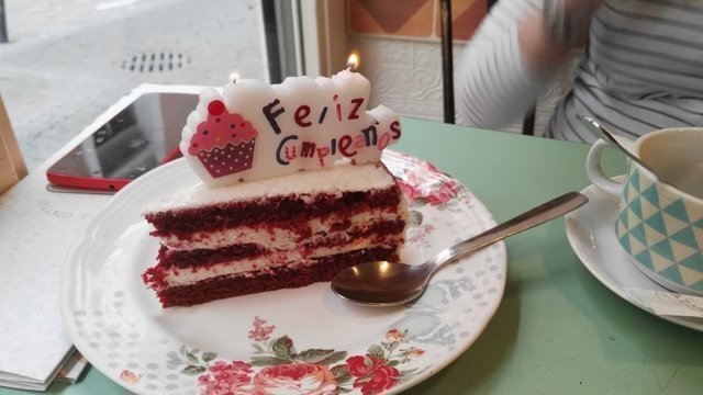 Lolina Vintage Café