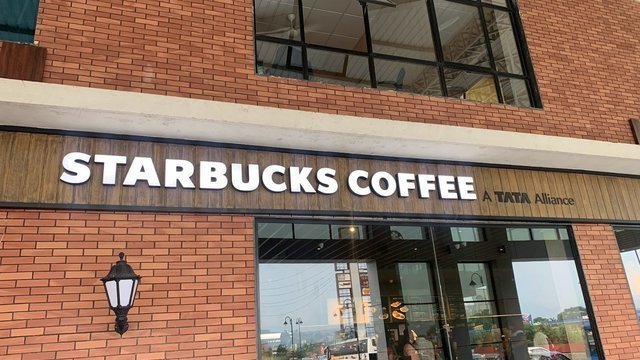 Starbucks Pune Mumbai Expressway