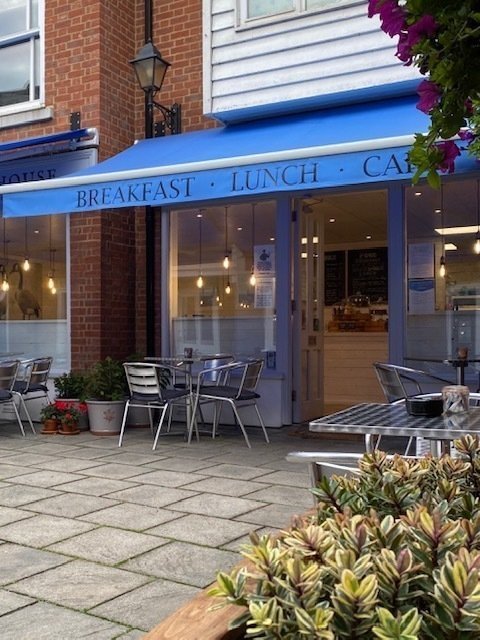 <span class="translation_missing" title="translation missing: en.meta.location_title, location_name: Driftwood Coffee House, city: Maldon">Location Title</span>