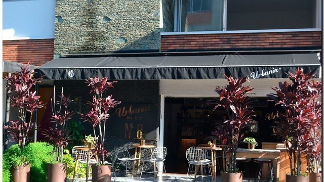Urbania Café