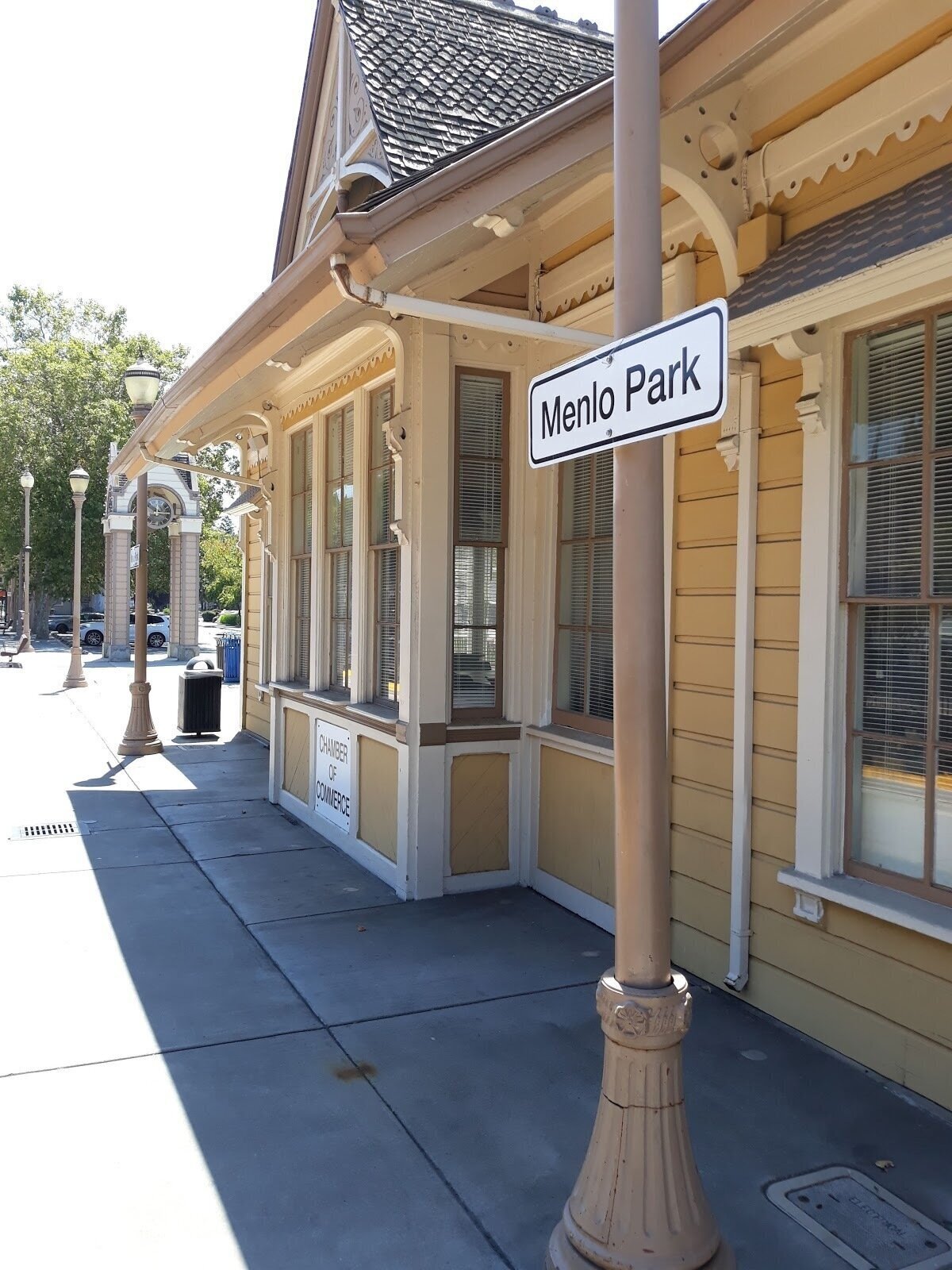 <span class="translation_missing" title="translation missing: en.meta.location_title, location_name: Menlo Park Station Caltrain Parking, city: Menlo Park">Location Title</span>