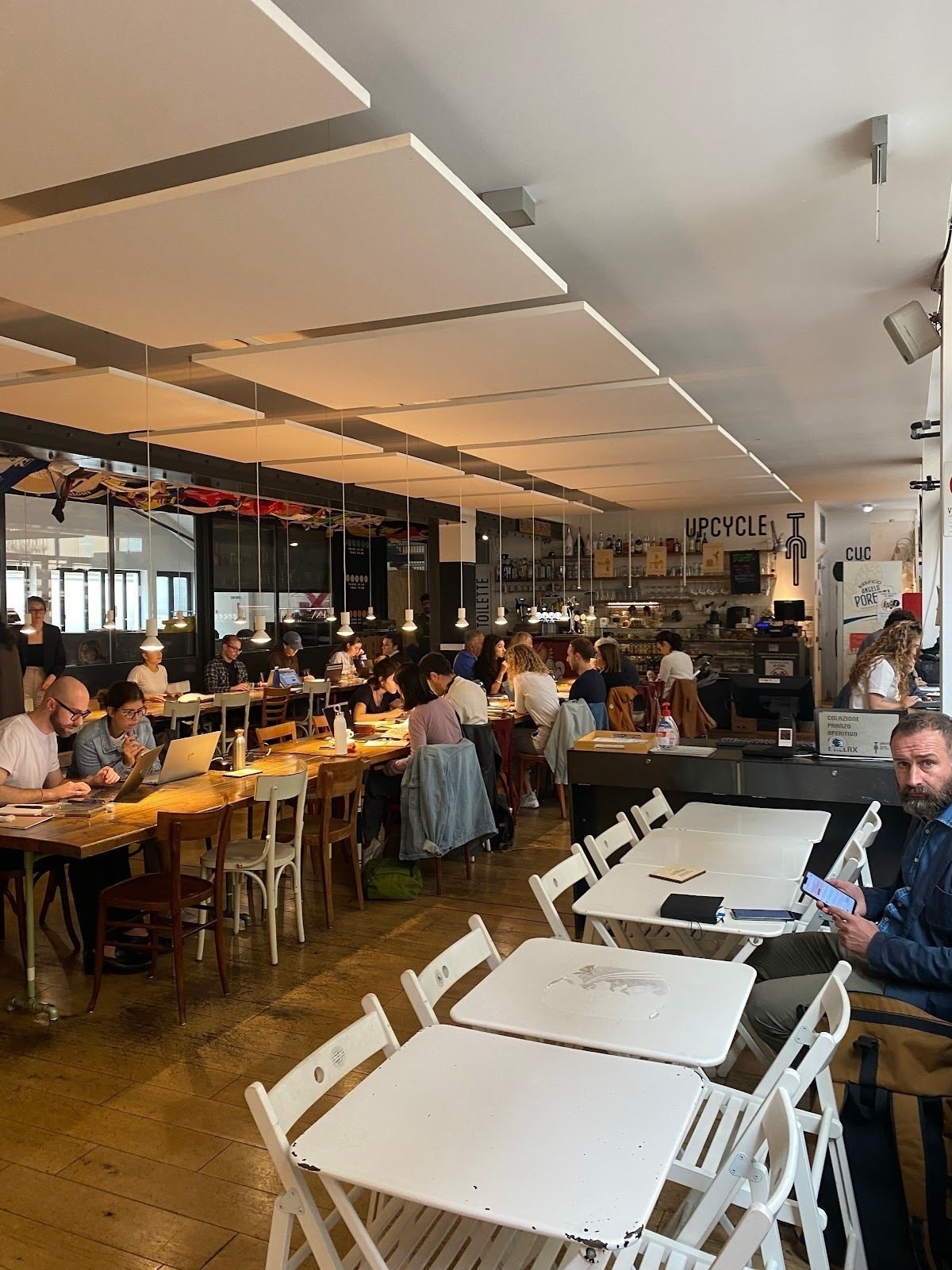 <span class="translation_missing" title="translation missing: en.meta.location_title, location_name: Upcycle Bike Cafè, city: Milan">Location Title</span>