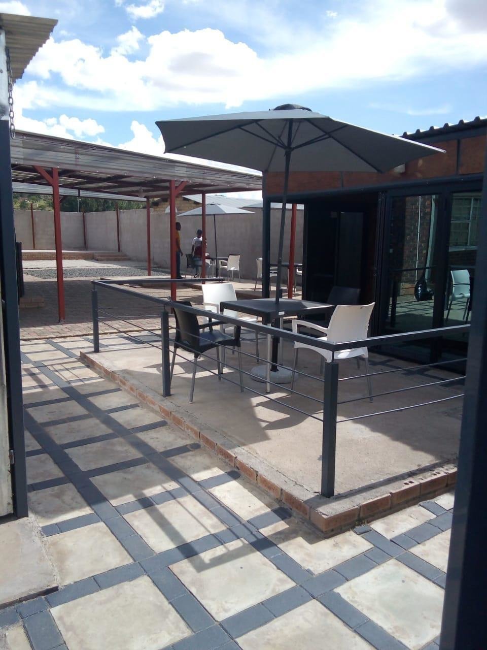 <span class="translation_missing" title="translation missing: en.meta.location_title, location_name: LaCasa, city: Mohale&#39;s Hoek">Location Title</span>
