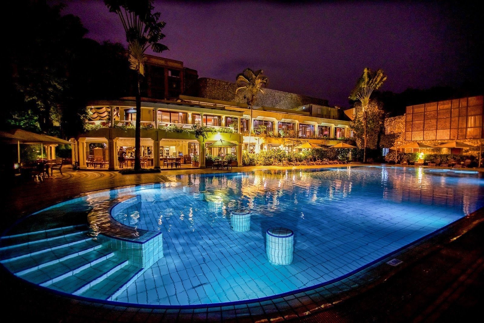 <span class="translation_missing" title="translation missing: en.meta.location_title, location_name: Nairobi Serena Hotel, city: Nairobi">Location Title</span>