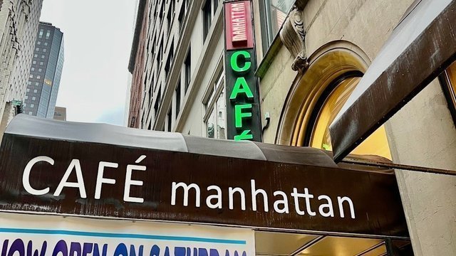Cafe Manhattan
