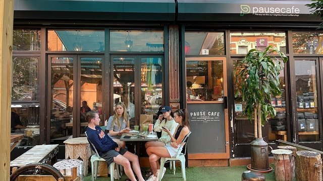 Pause Cafe