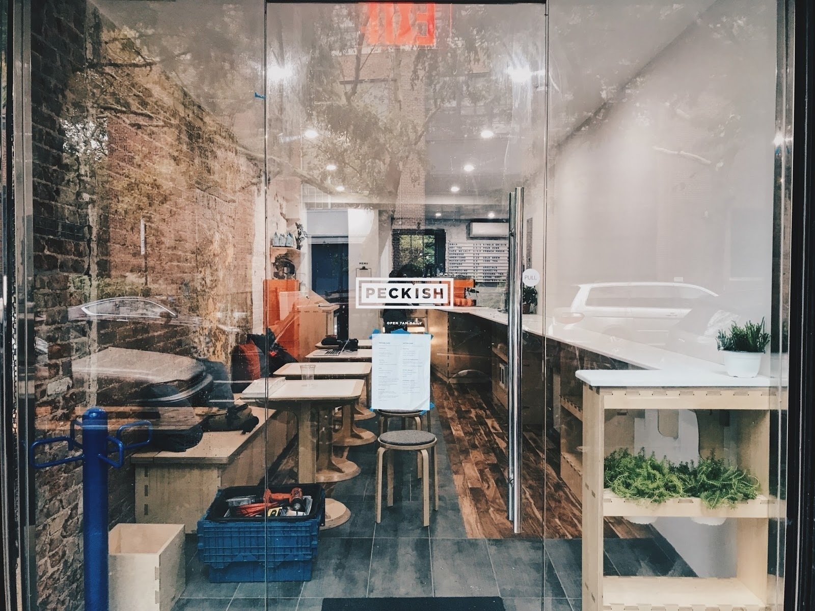 <span class="translation_missing" title="translation missing: en.meta.location_title, location_name: Peckish, city: New York">Location Title</span>