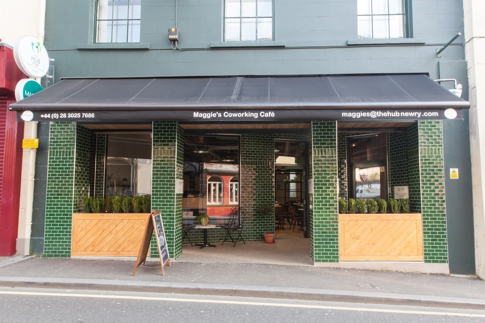 <span class="translation_missing" title="translation missing: en.meta.location_title, location_name: Maggie&#39;s Coworking Café, city: Newry">Location Title</span>