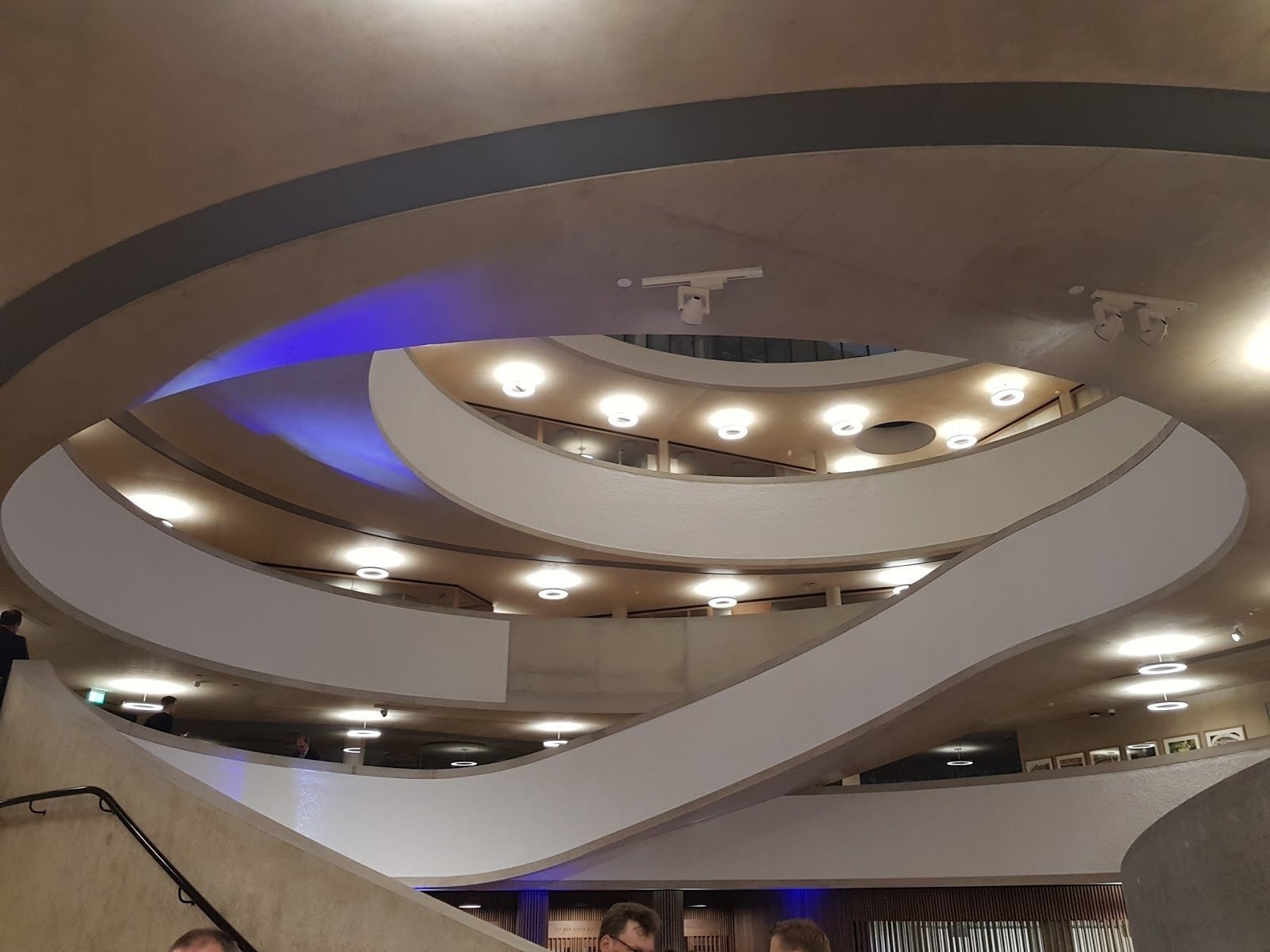 <span class="translation_missing" title="translation missing: en.meta.location_title, location_name: Blavatnik School of Government, city: Oxford">Location Title</span>