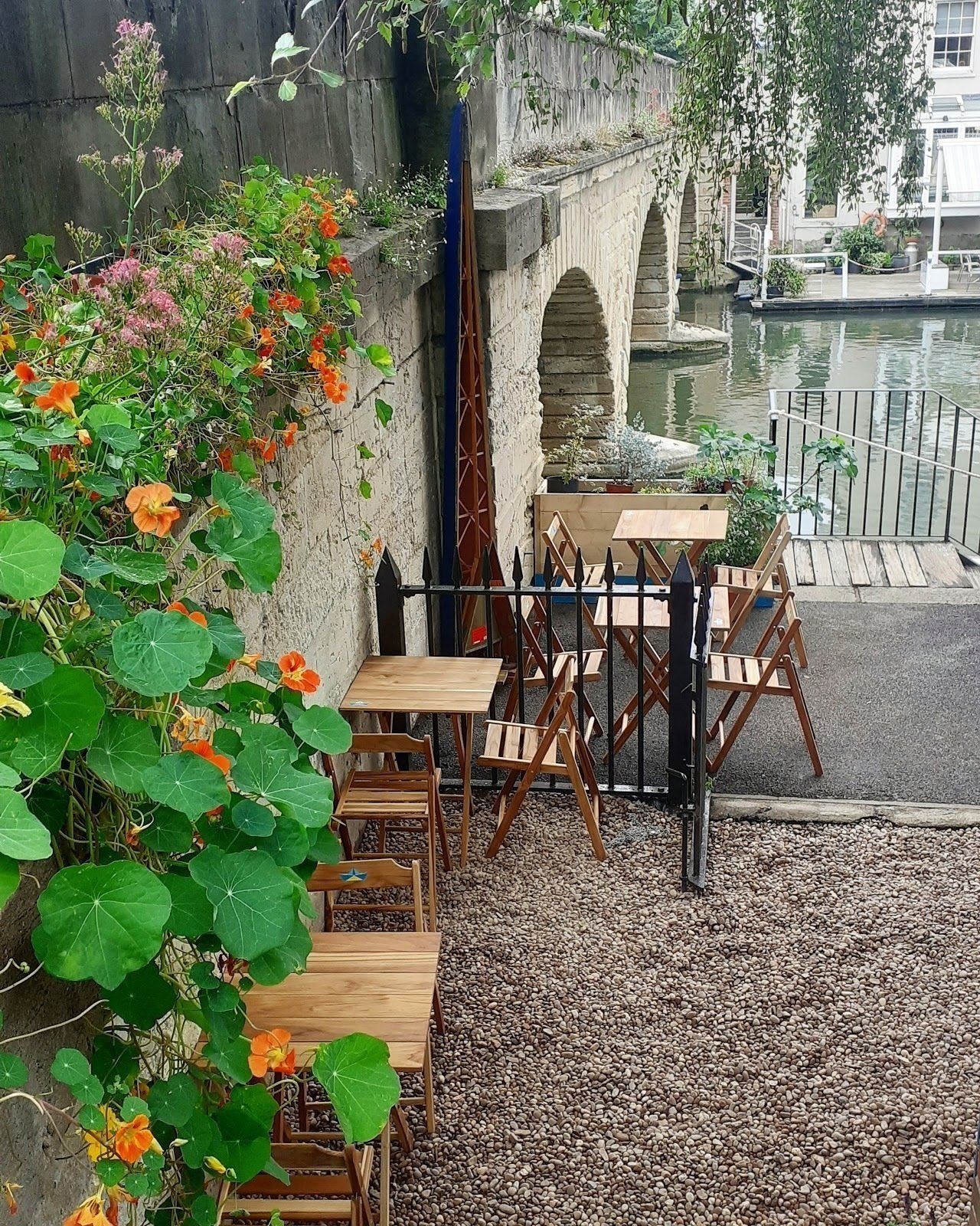 <span class="translation_missing" title="translation missing: en.meta.location_title, location_name: The Paper Boat Cafe, city: Oxford">Location Title</span>