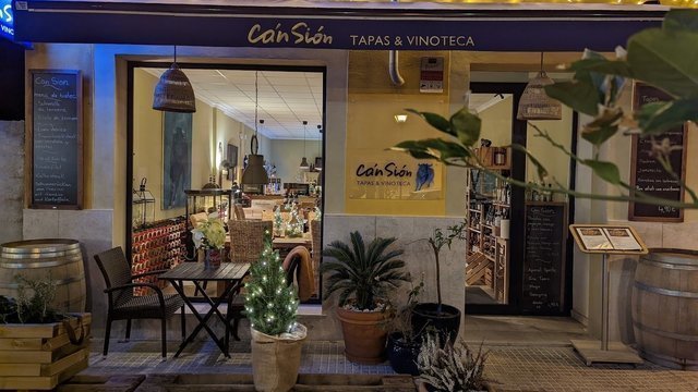 Ca´n Sión Tapas y Vinoteca