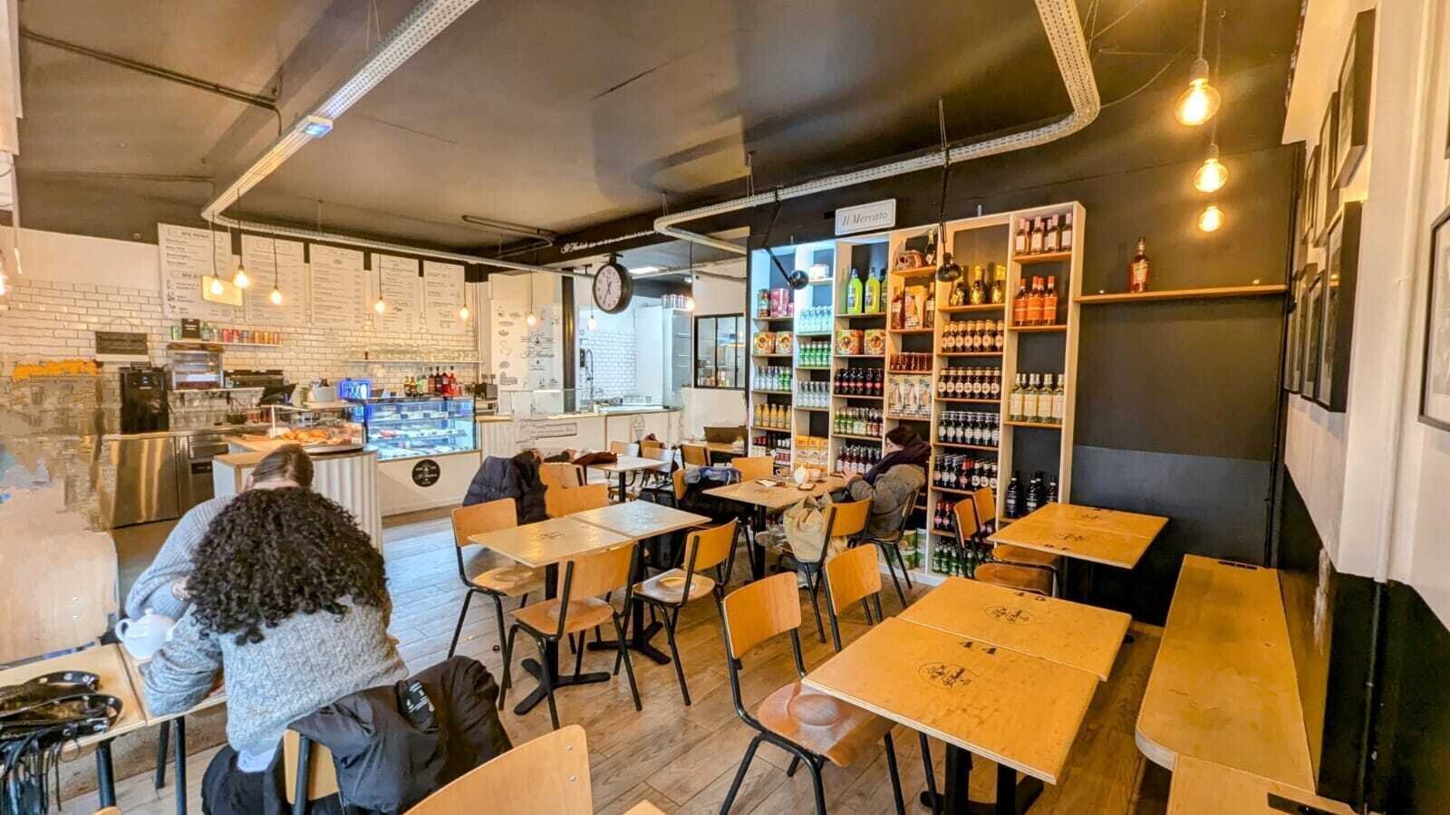 <span class="translation_missing" title="translation missing: en.meta.location_title, location_name: Il Macchiato coffee 2, city: Paris">Location Title</span>