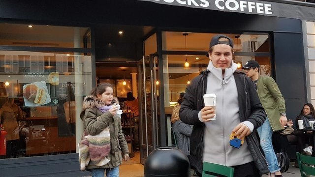Starbucks @ Avenue de la Motte-Picquet