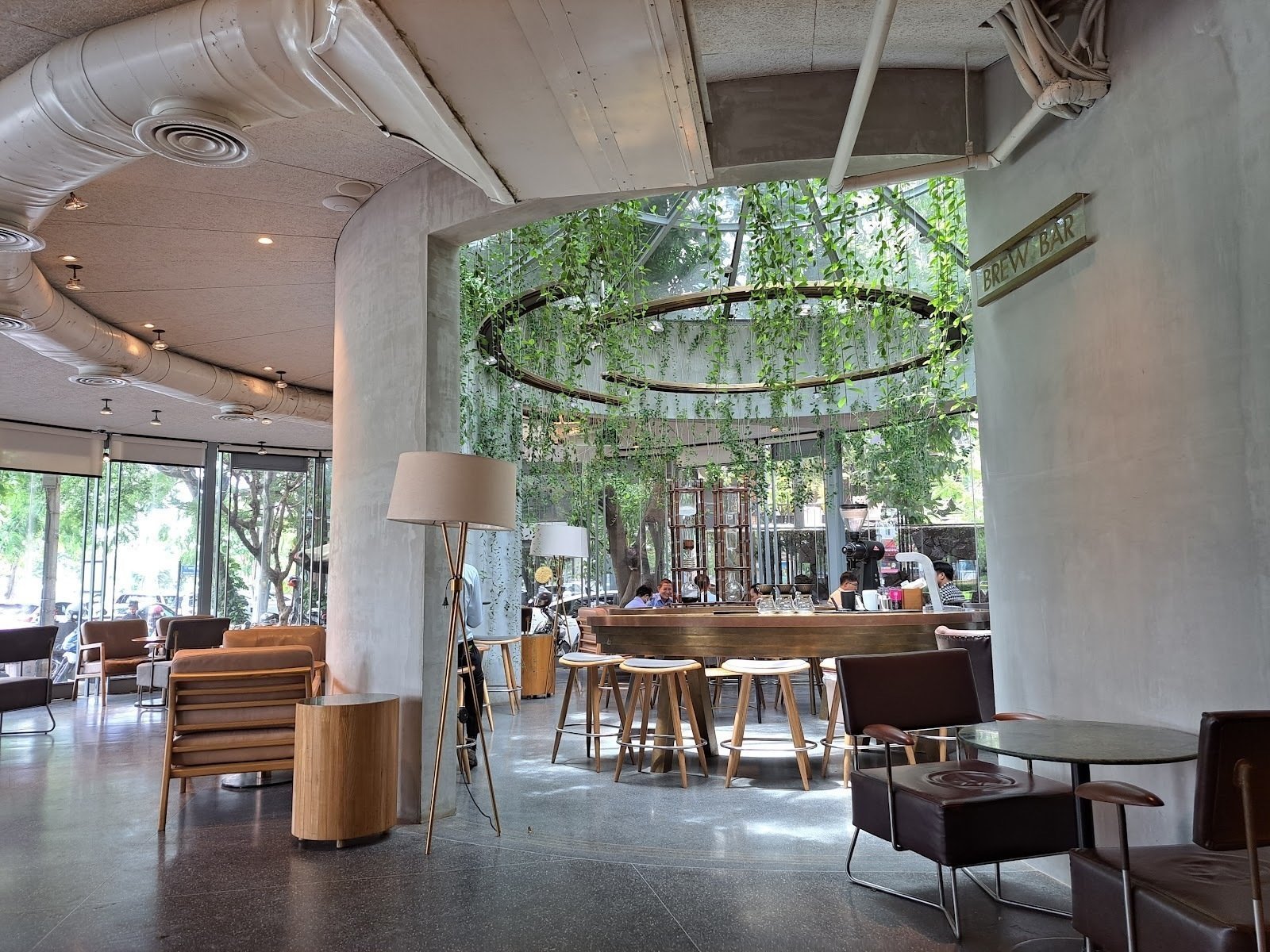 <span class="translation_missing" title="translation missing: en.meta.location_title, location_name: BROWN COFFEE - Roastery Sothearos, city: Phnom Penh">Location Title</span>