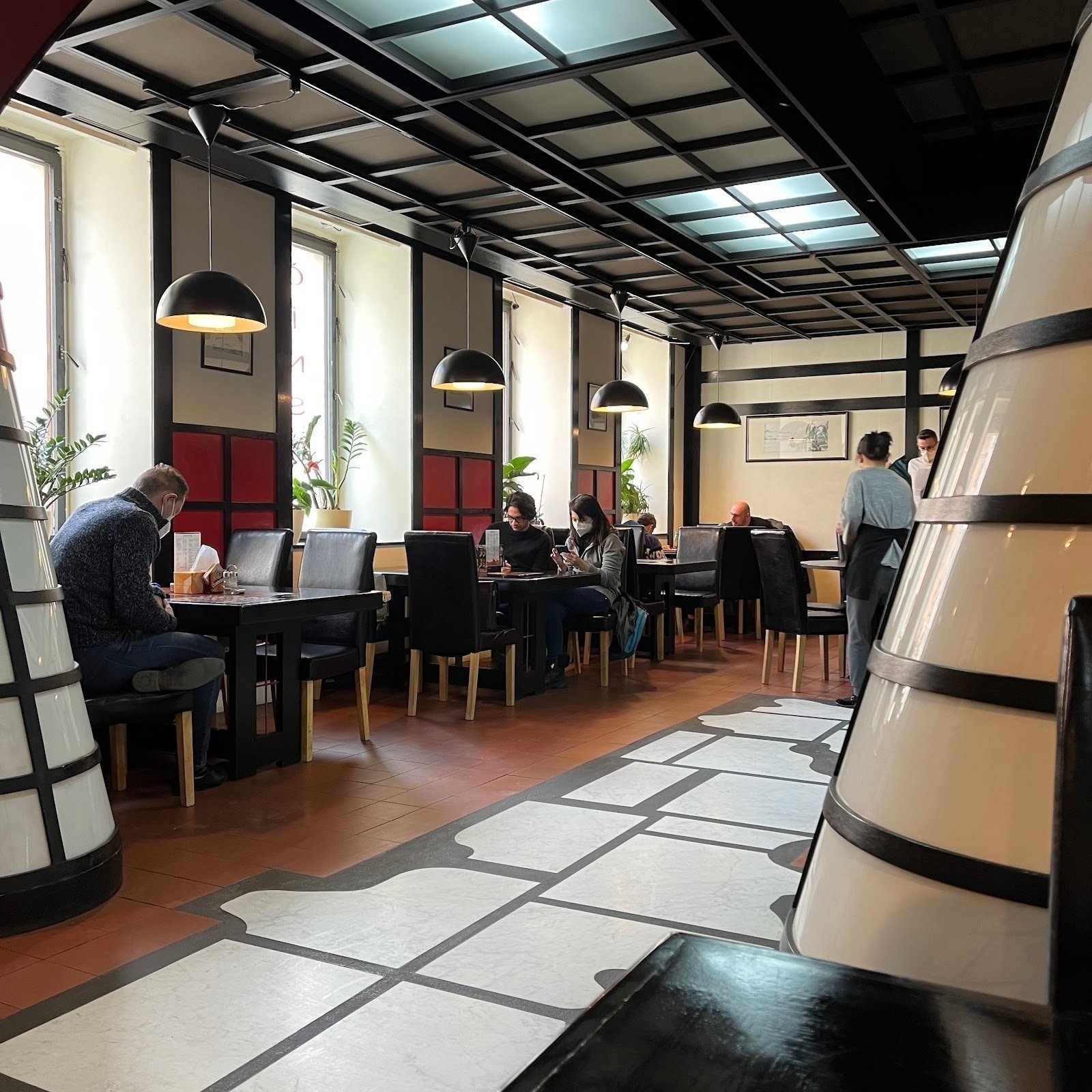 <span class="translation_missing" title="translation missing: en.meta.location_title, location_name: Chinese restaurant Xia Men, city: Prague">Location Title</span>