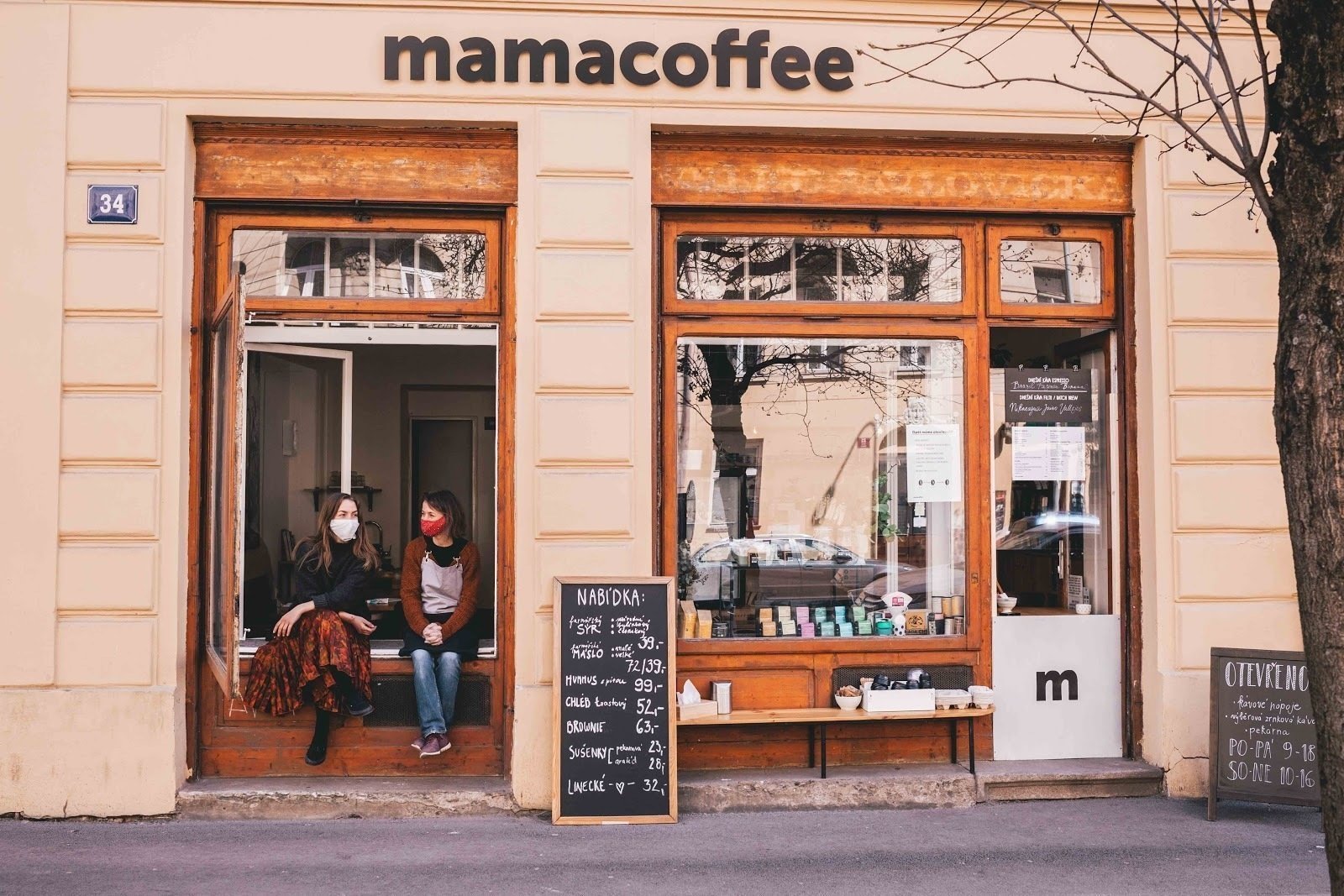 <span class="translation_missing" title="translation missing: en.meta.location_title, location_name: mamacoffe Jaromírova, city: Prague">Location Title</span>