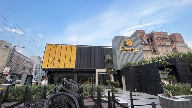 Cheezious (G3) - Johar Town, Lahore