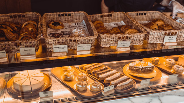 Cannelle Naiharn - Bakery & Co.
