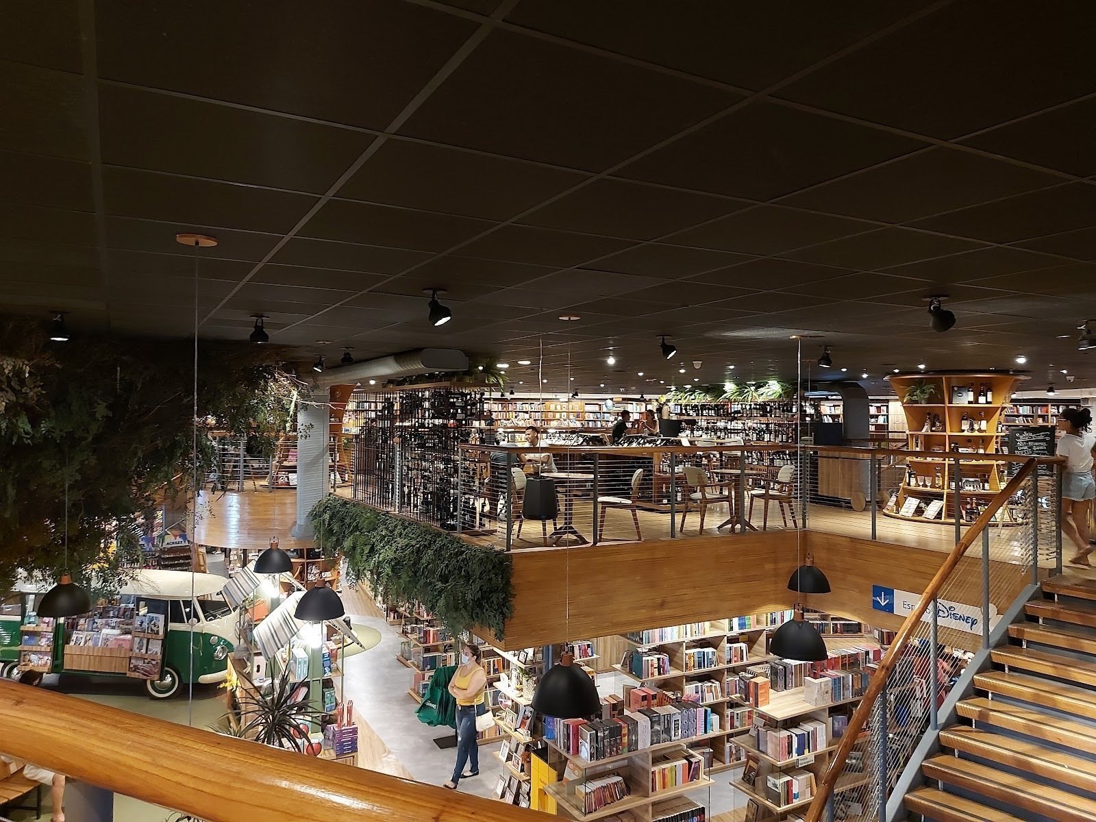 <span class="translation_missing" title="translation missing: en.meta.location_title, location_name: Cafe Jaqueira, city: Recife">Location Title</span>