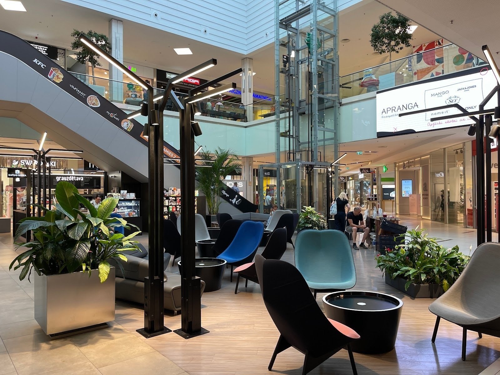 <span class="translation_missing" title="translation missing: en.meta.location_title, location_name: Riga Plaza, city: Riga">Location Title</span>