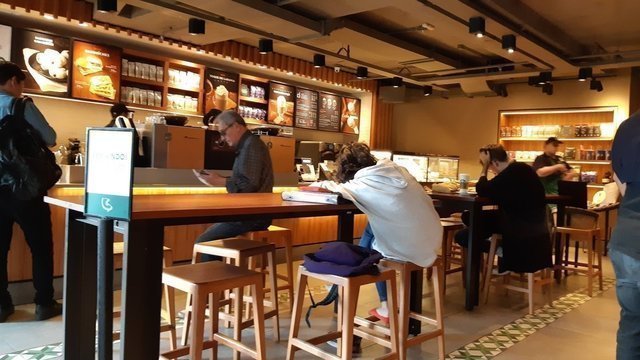 Starbucks - Voluntários da Pátria
