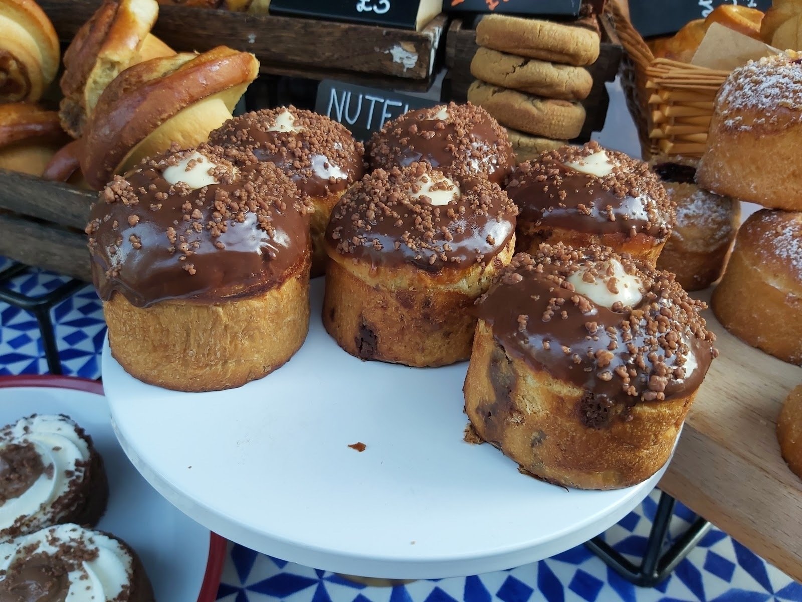 <span class="translation_missing" title="translation missing: en.meta.location_title, location_name: Cake Man Bakery Rochester, city: Rochester">Location Title</span>