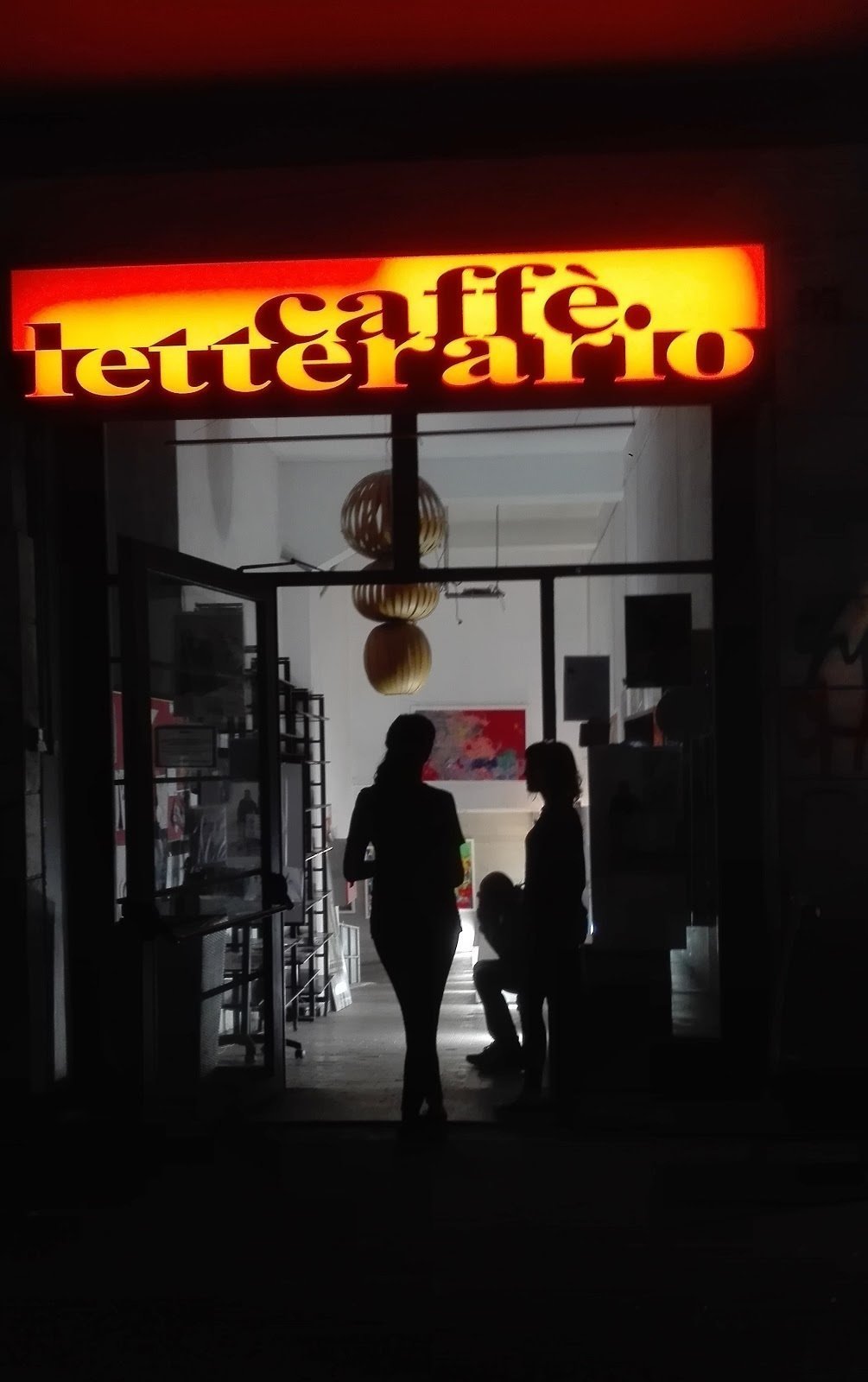 <span class="translation_missing" title="translation missing: en.meta.location_title, location_name: Caffè Letterario, city: Rome">Location Title</span>