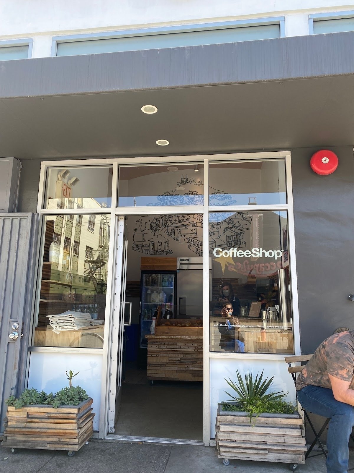 <span class="translation_missing" title="translation missing: en.meta.location_title, location_name: CoffeeShop, city: San Francisco">Location Title</span>