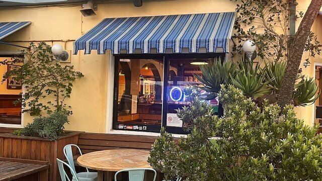 Java Beach Cafe