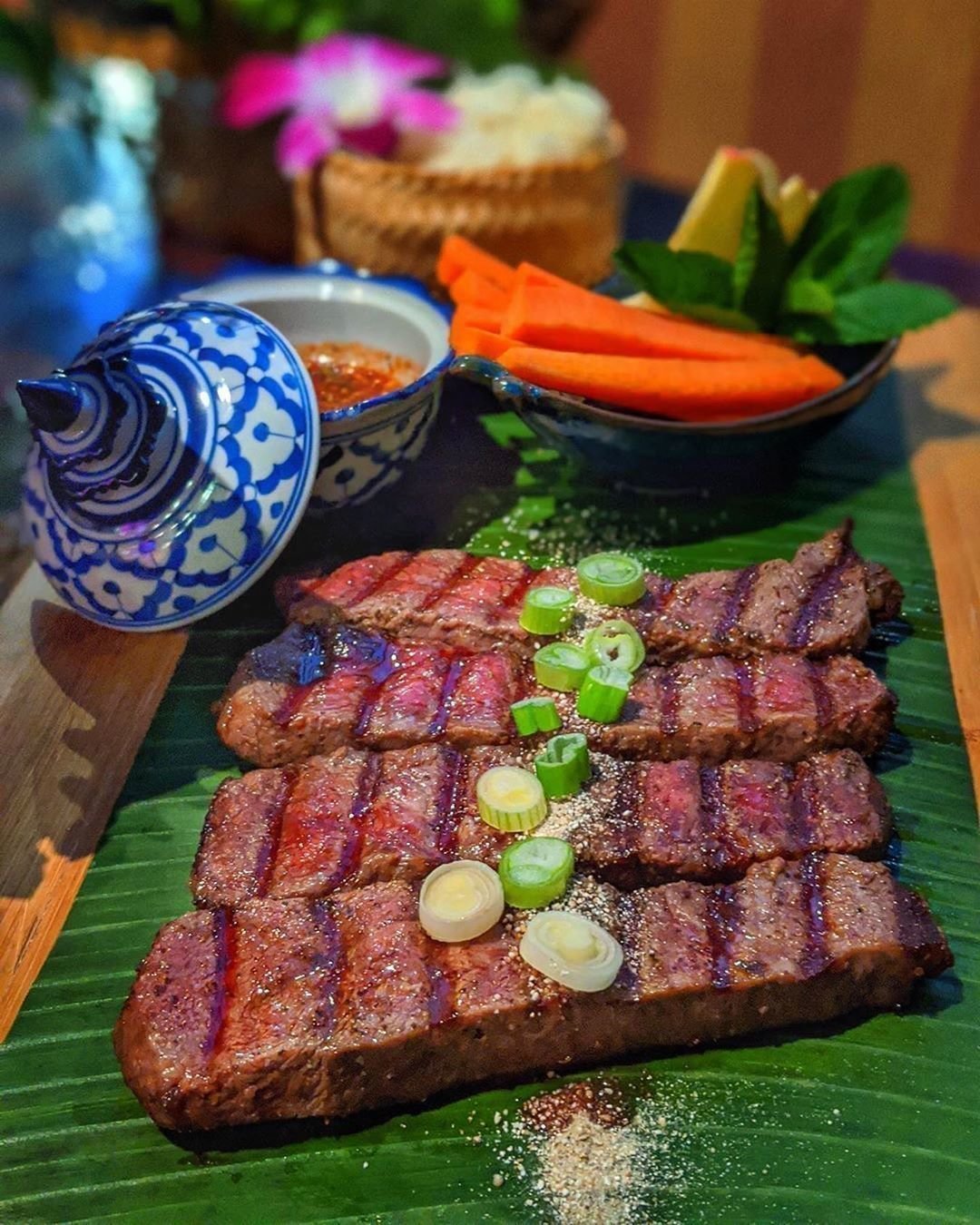 <span class="translation_missing" title="translation missing: en.meta.location_title, location_name: Lao Table, city: San Francisco">Location Title</span>