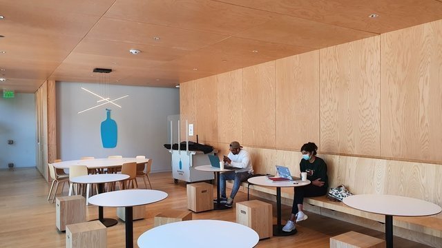 Blue Bottle Coffee