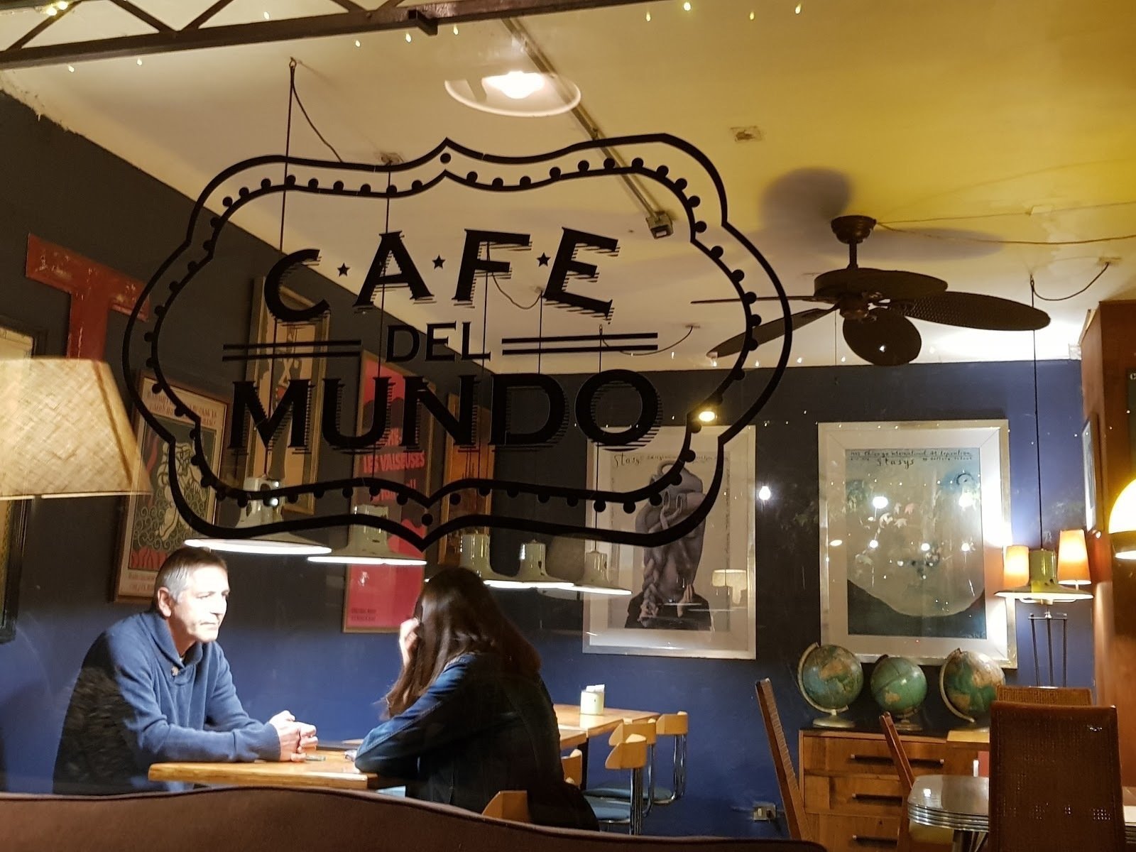 <span class="translation_missing" title="translation missing: en.meta.location_title, location_name: Cafe Del Mundo, city: Santiago">Location Title</span>