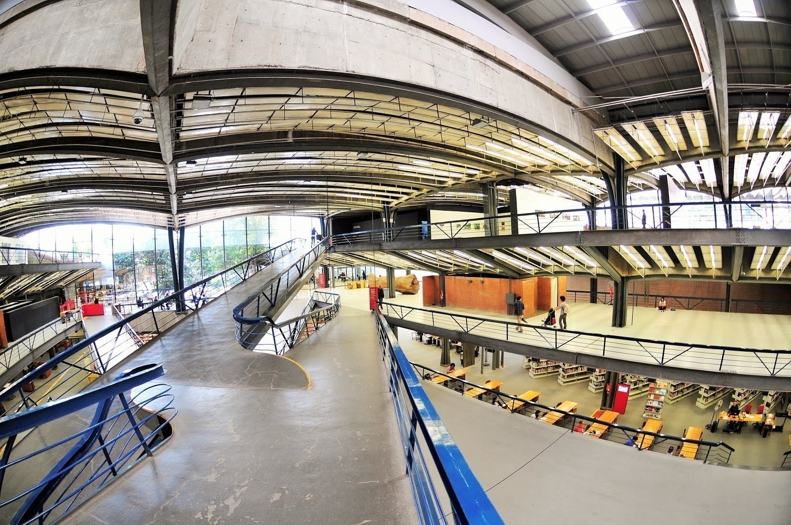 <span class="translation_missing" title="translation missing: en.meta.location_title, location_name: Centro Cultural São Paulo, city: São Paulo">Location Title</span>