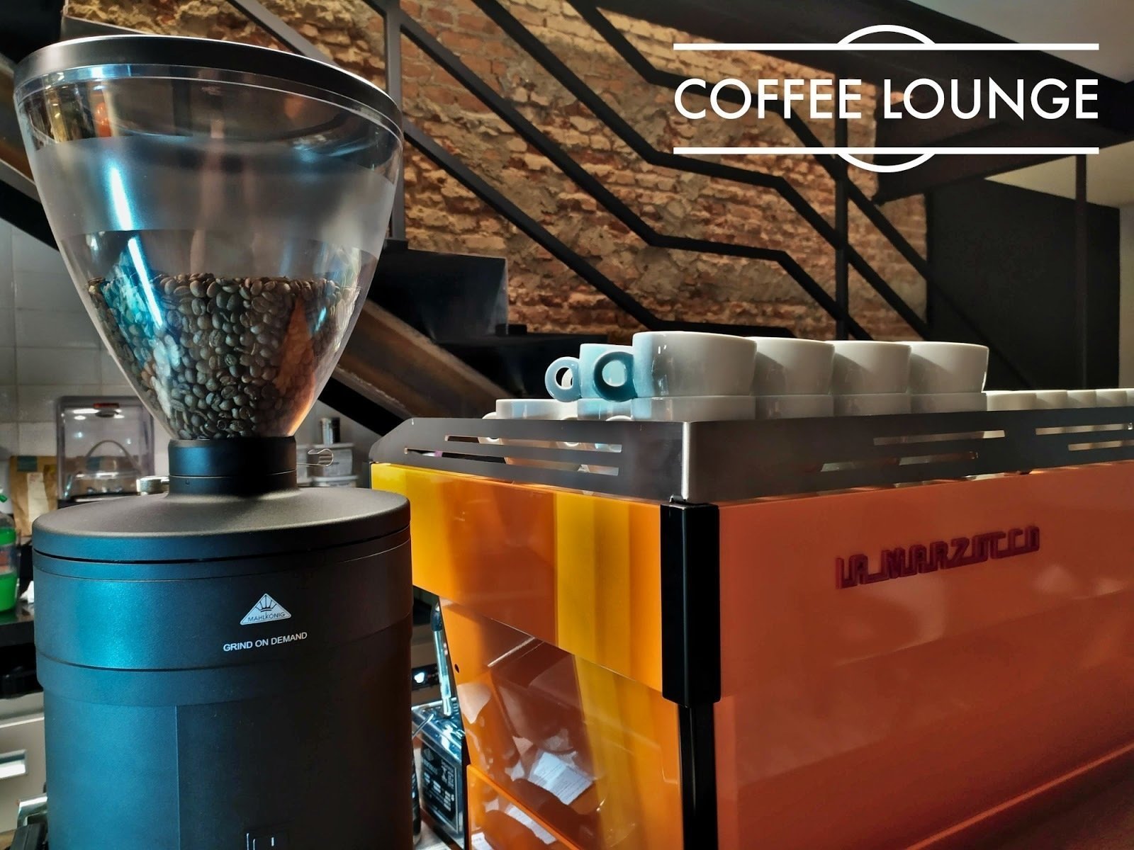 <span class="translation_missing" title="translation missing: en.meta.location_title, location_name: Coffee Lounge, city: São Paulo">Location Title</span>