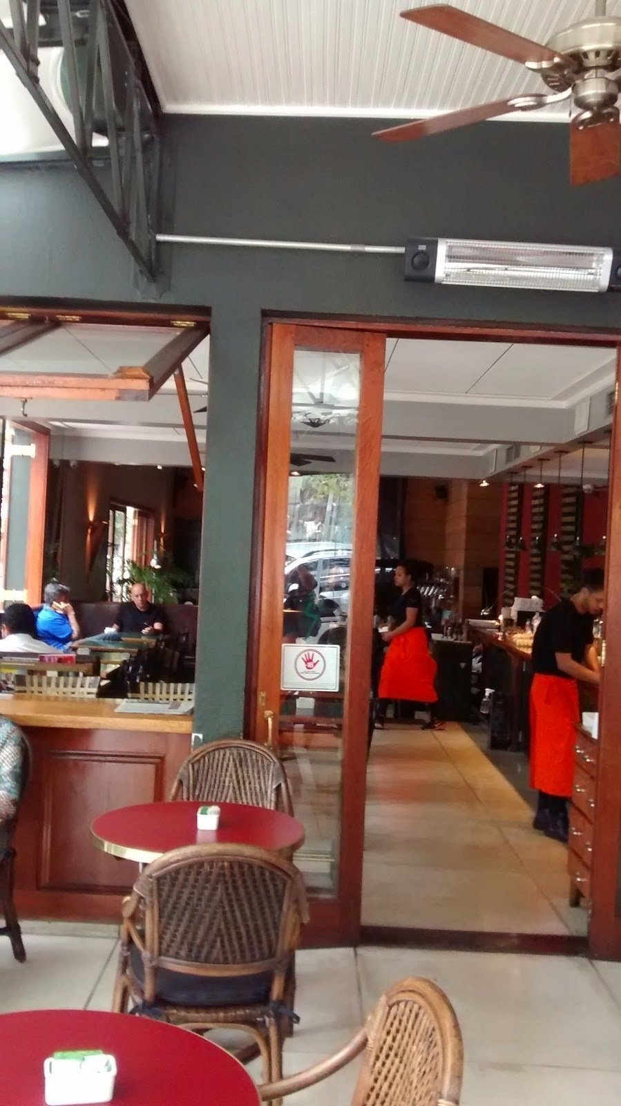 <span class="translation_missing" title="translation missing: en.meta.location_title, location_name: Santo Grão - Oscar Freire, city: São Paulo">Location Title</span>
