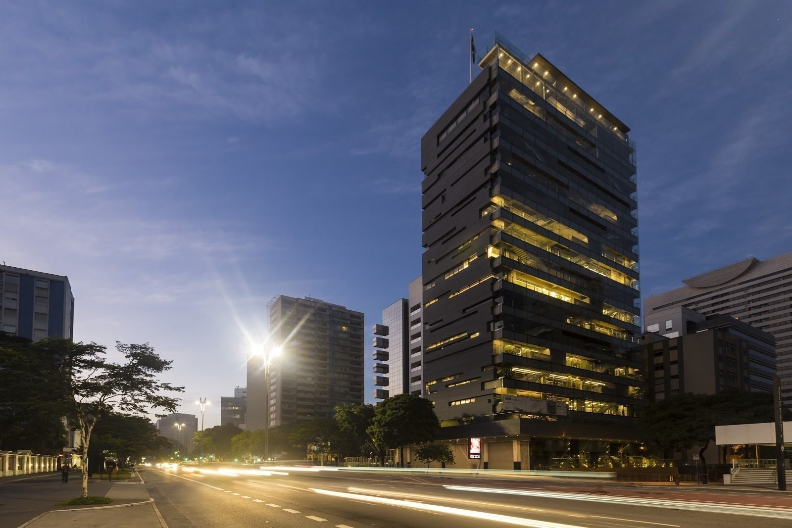 <span class="translation_missing" title="translation missing: en.meta.location_title, location_name: Sesc Avenida Paulista, city: São Paulo">Location Title</span>