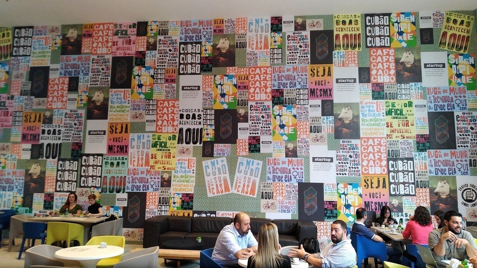 <span class="translation_missing" title="translation missing: en.meta.location_title, location_name: Sofá Café Cubo, city: São Paulo">Location Title</span>